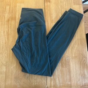 Lululemon Teal Ribbed Align Leggings